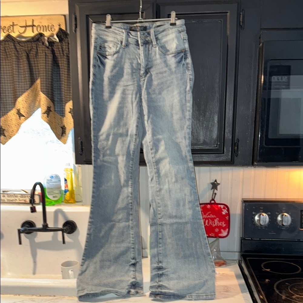 Blue Flare Wide Leg Jeans with Vintage Wash